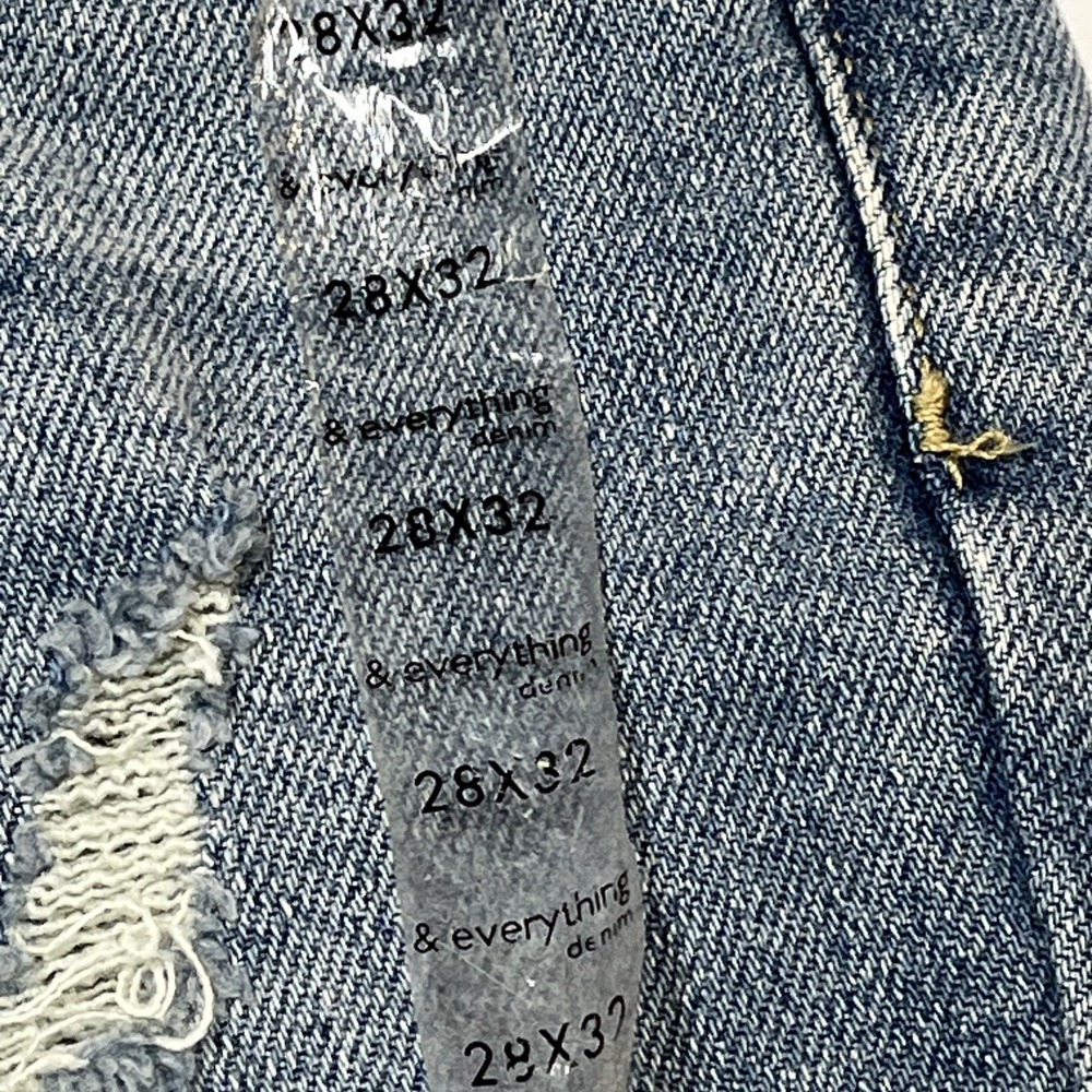 & Everything Denim Jeans Relaxed Straight Leg Size 28/32 Distressed Light Wash - Picture 6 of 16